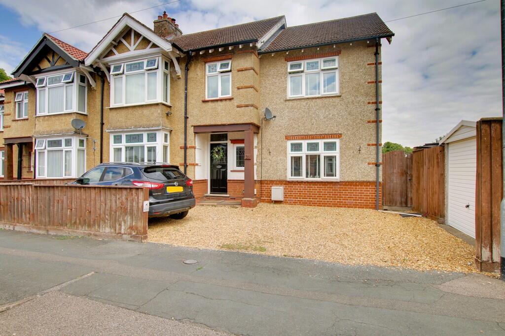 Main image of property: Robingoodfellows Lane, March