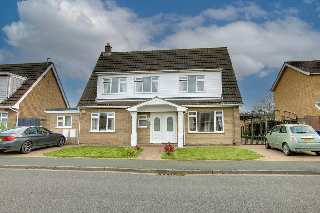 Main image of property: Elwyndene Road, March