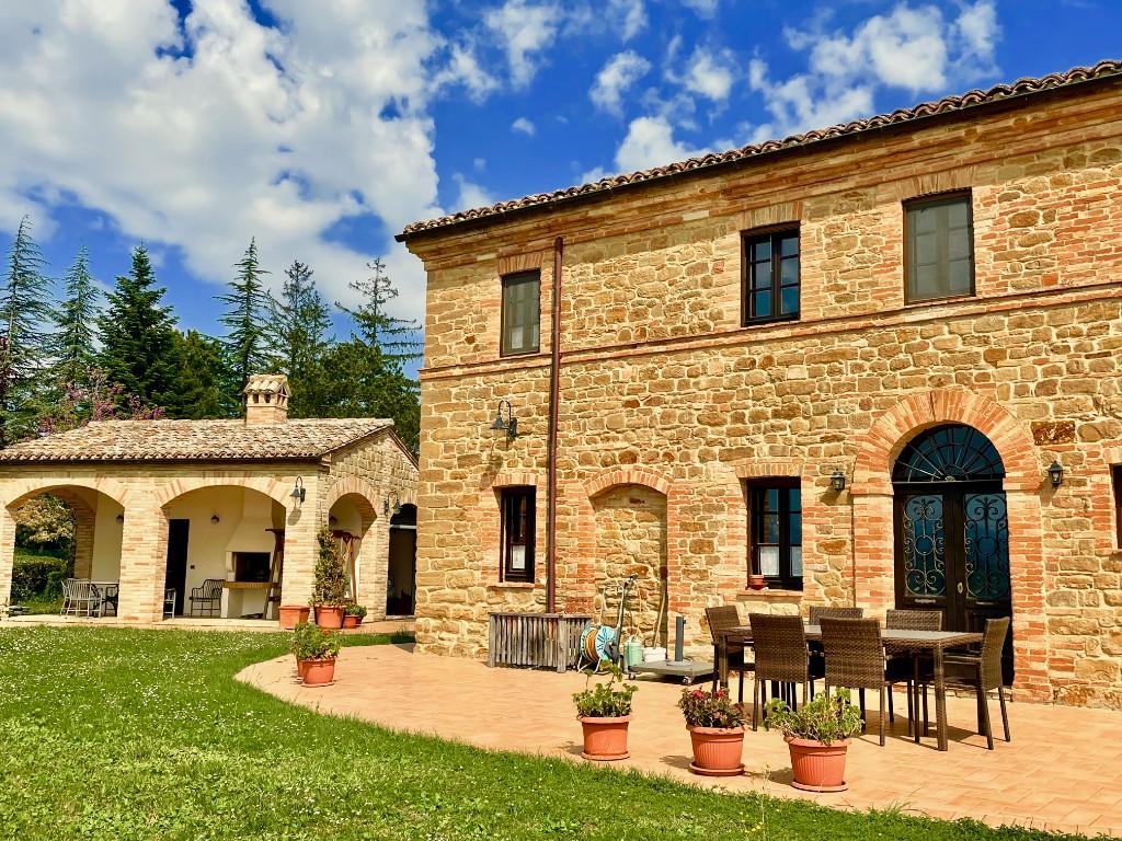 3 bedroom villa for sale in Gualdo, Macerata, Le Marche, Italy