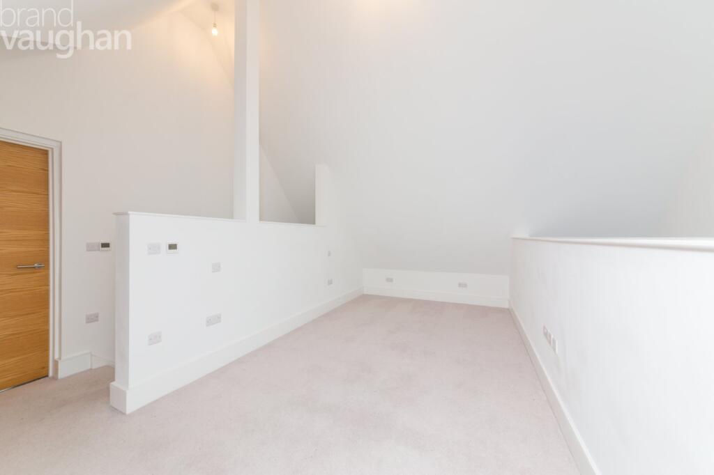 Additional property image - Ham Road, Shoreham-by-Sea, West Sussex, BN43
