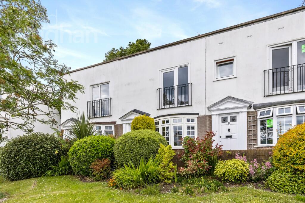 2 bedroom terraced house for sale in Kew Street, Brighton, East Sussex, BN1