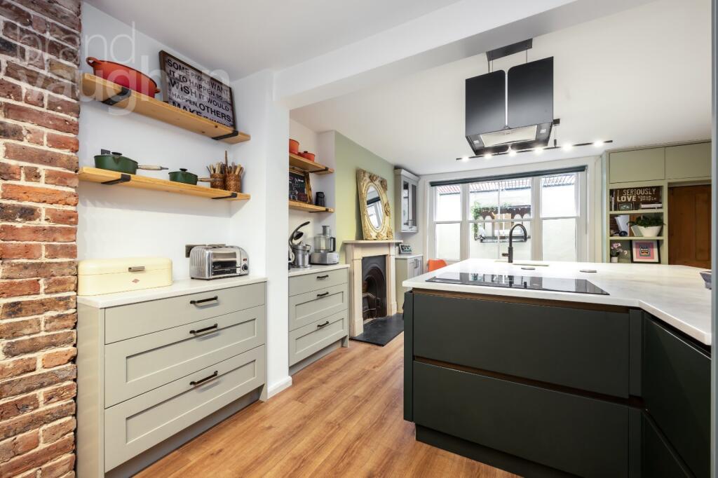 Additional property image - St. Nicholas Road, Brighton, East Sussex, BN1