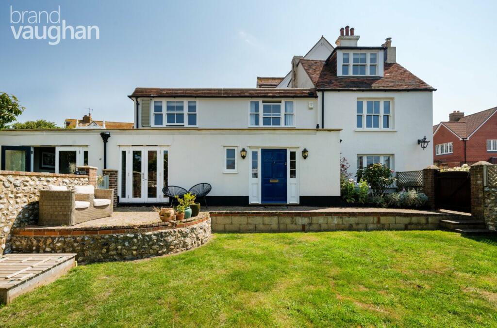 4 bedroom detached house for rent in Steyning Road, Rottingdean, Brighton, East Sussex, BN2