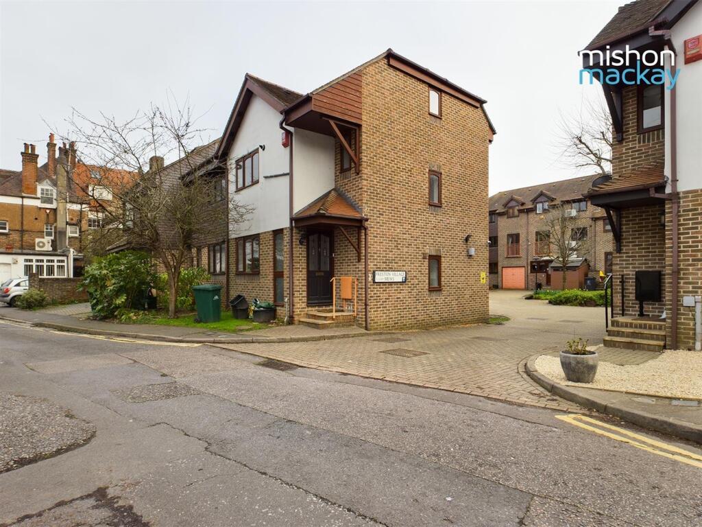 Main image of property: Preston Village Mews, Middle Road, Brighton, BN1