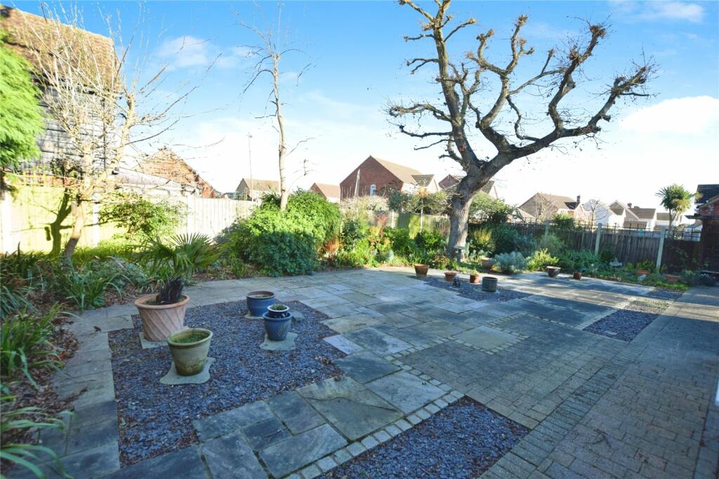Additional property image - Mill Grange, Mill Road, Burnham-on-Crouch, Essex, CM0