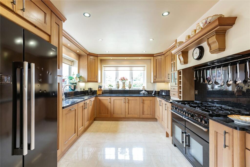 Additional property image - Main Road, Bicknacre, CM3