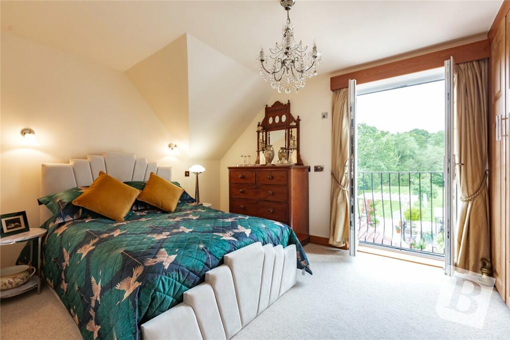 Additional property image - Main Road, Bicknacre, CM3