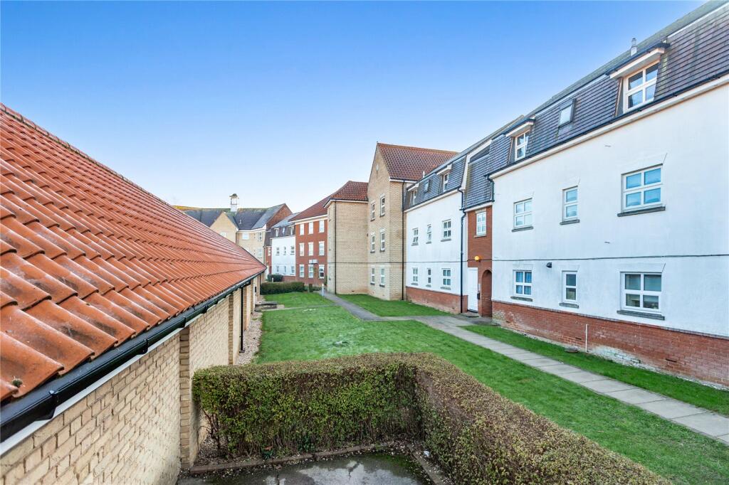 Main image of property: Tallow Gate, South Woodham Ferrers, Chelmsford, Essex, CM3