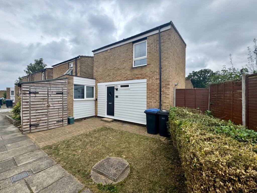 Main image of property: Moorfield, Harlow, Essex, CM18