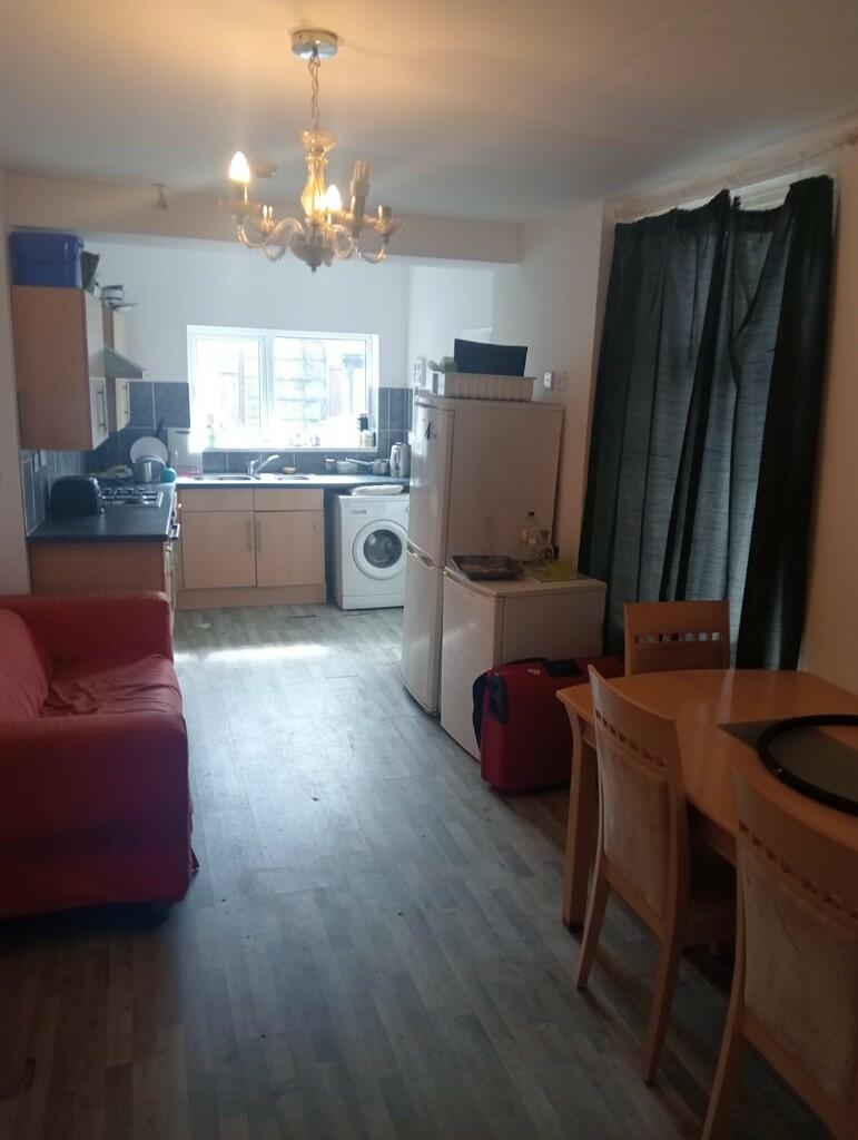 Main image of property: Parkfield Place, Cardiff, Cardiff (County of), CF14