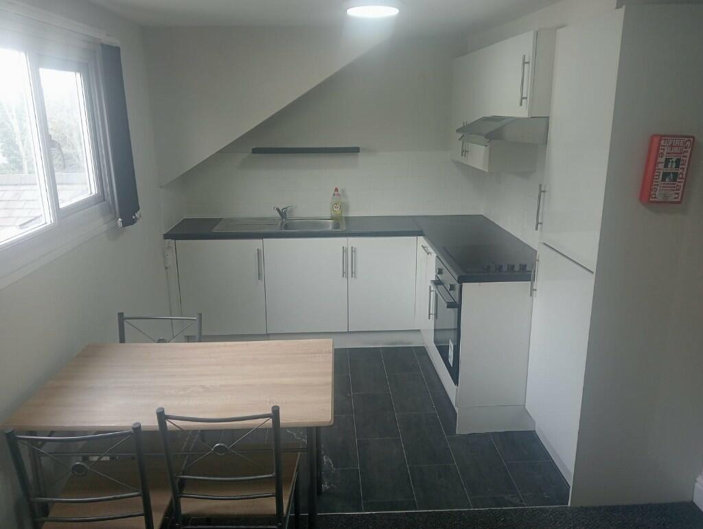 2 bedroom flat for rent in 9 Lower Cathedral Road, Cardiff(City), CF11