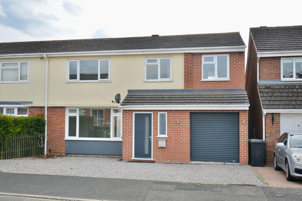 Main image of property: Fernihough Avenue, Honeybourne, WR11 7XS