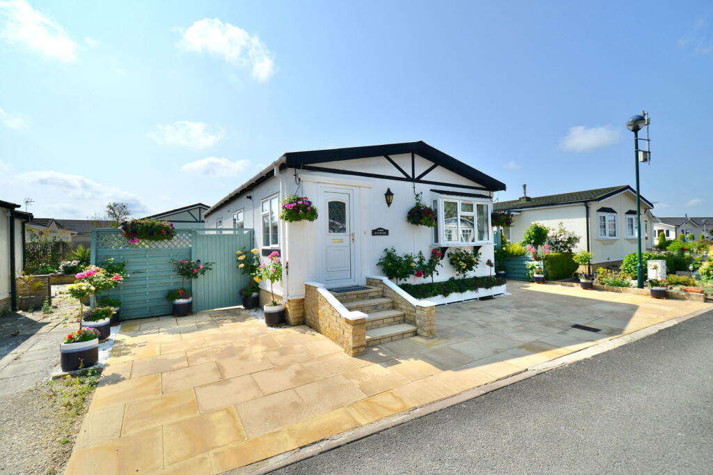 Main image of property: Riverside, Broadway Park, WR12 7GB