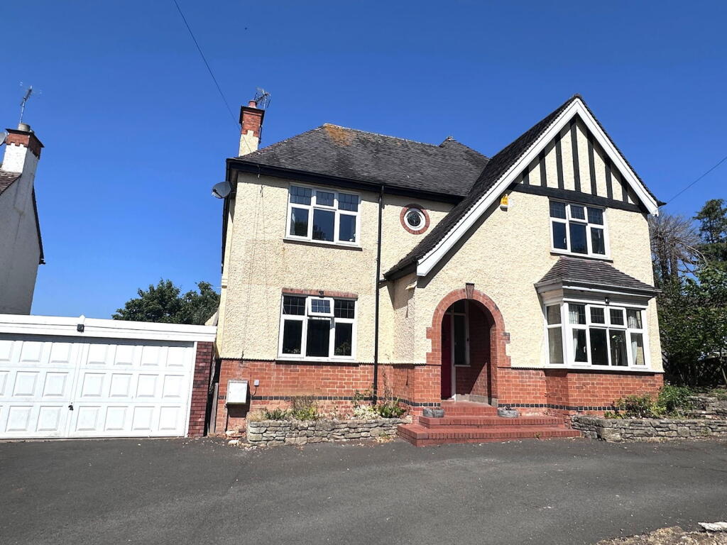 Main image of property: Greenhill, Evesham, WR11 4LX