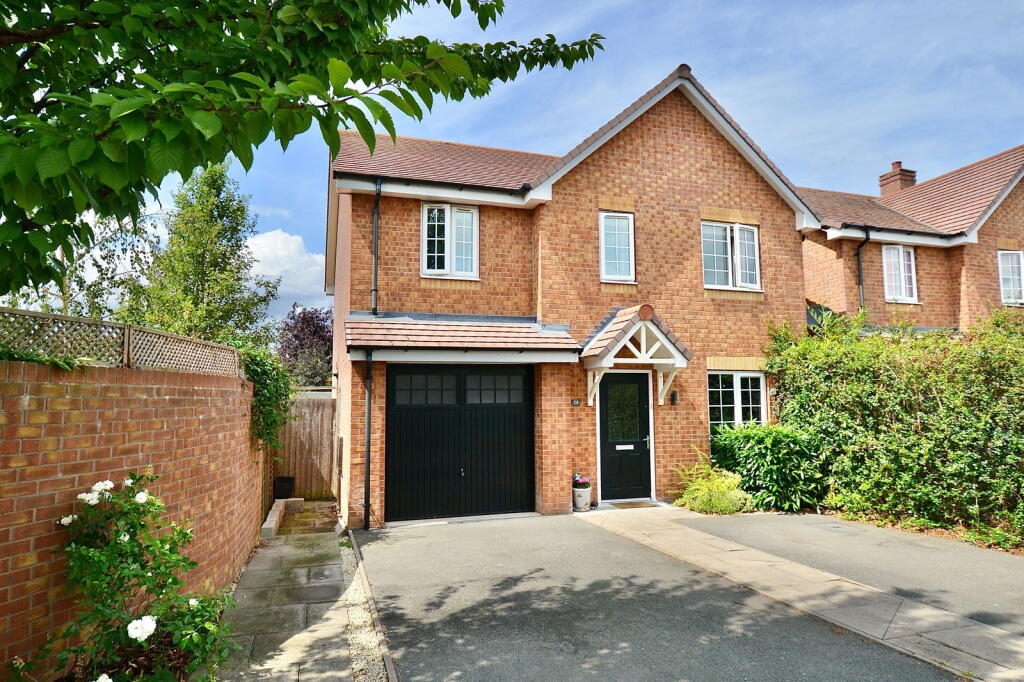 Main image of property: Grange Farm Drive, Honeybourne, WR11 7RD