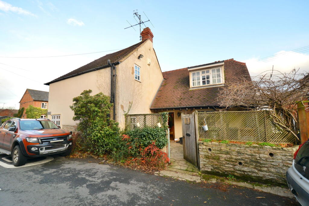 Main image of property: Corner Cottage, Drinkwater Lane, Bretforton, WR11 7JQ
