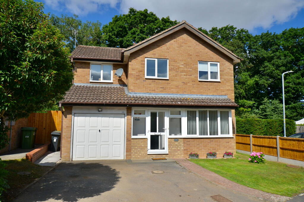 Main image of property: Falkland Road, Evesham, WR11 1YS