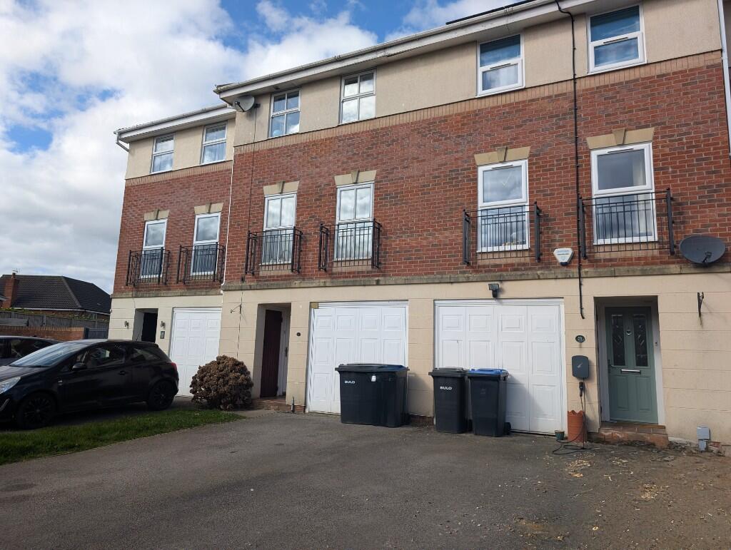 Main image of property: Coales Gardens, Market Harborough, Leicestershire, LE16