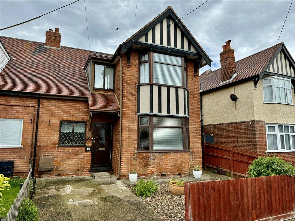 3 bedroom semidetached house for sale in Constable Road, Felixstowe