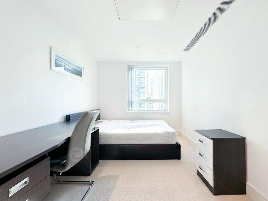 1 bedroom flat for sale in Duckman Tower, Lincoln Plaza, London, E14 ...