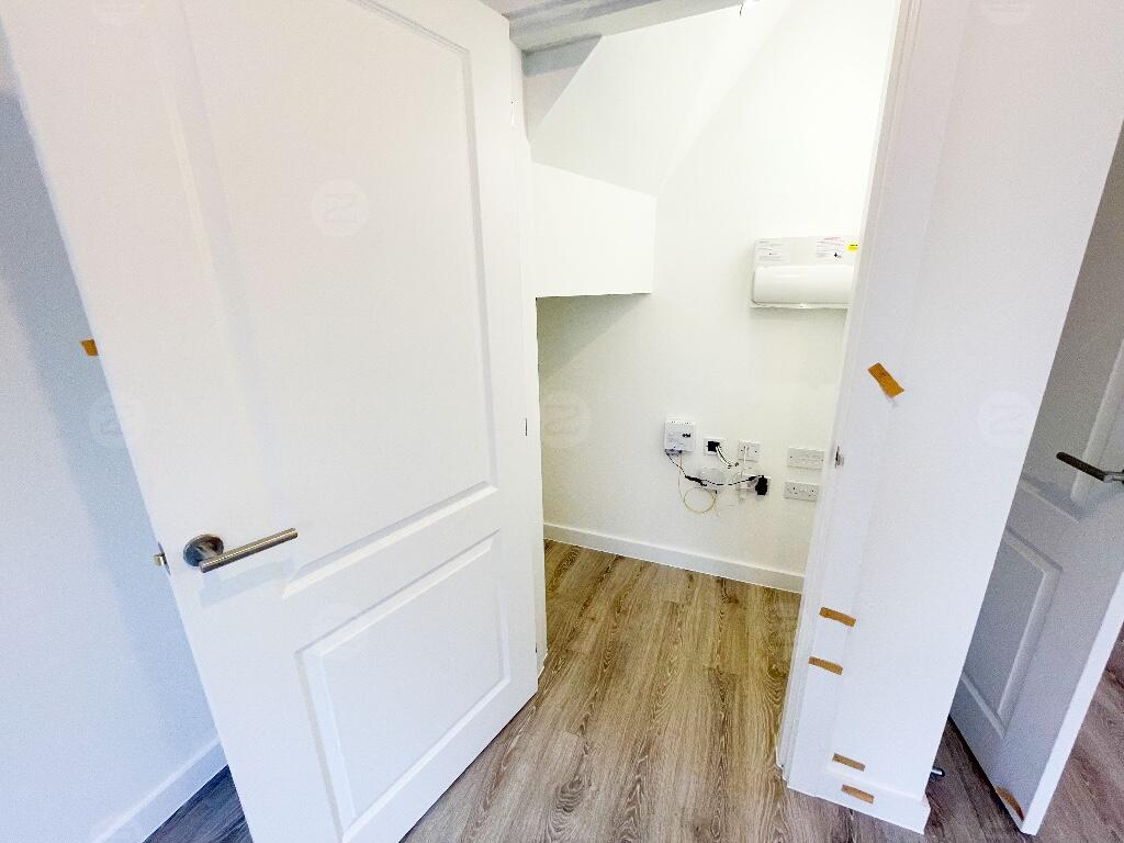 Additional property image - Begrave Village, 10 Lucas Close, Birmingham, B12 9AJ