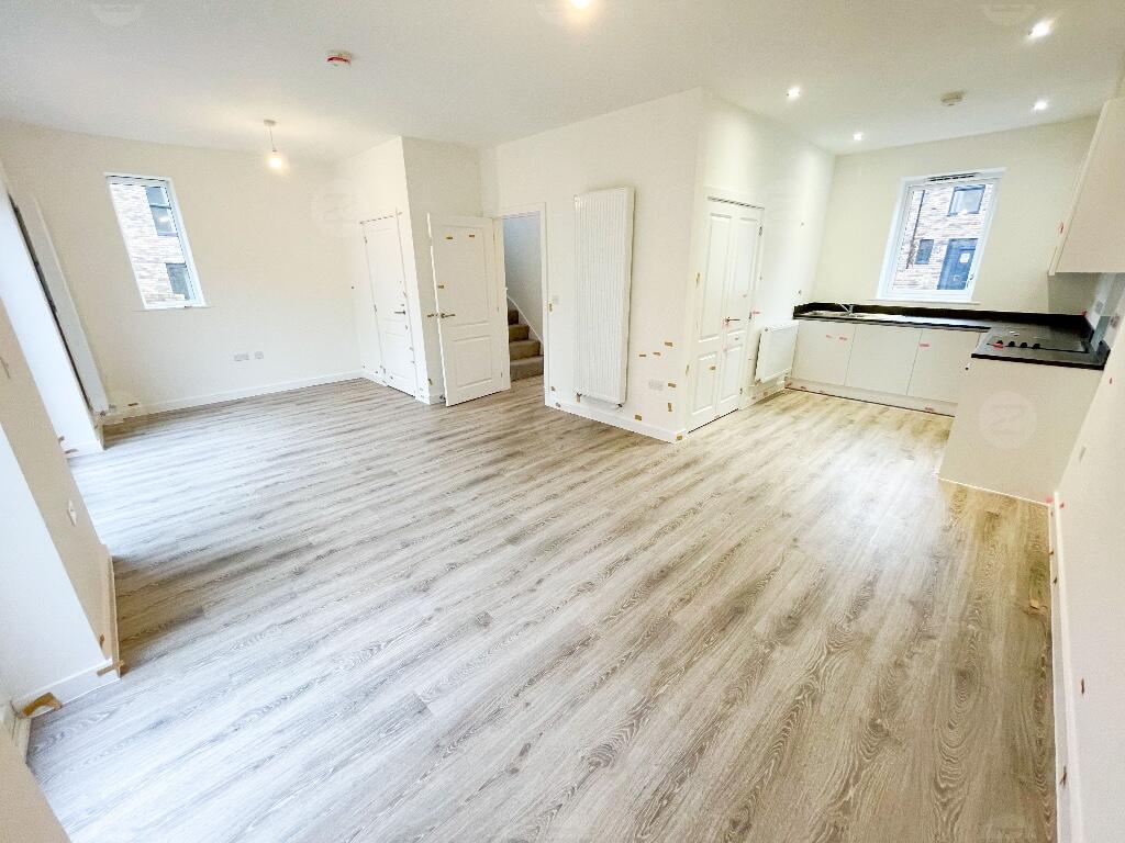 Additional property image - Begrave Village, 10 Lucas Close, Birmingham, B12 9AJ