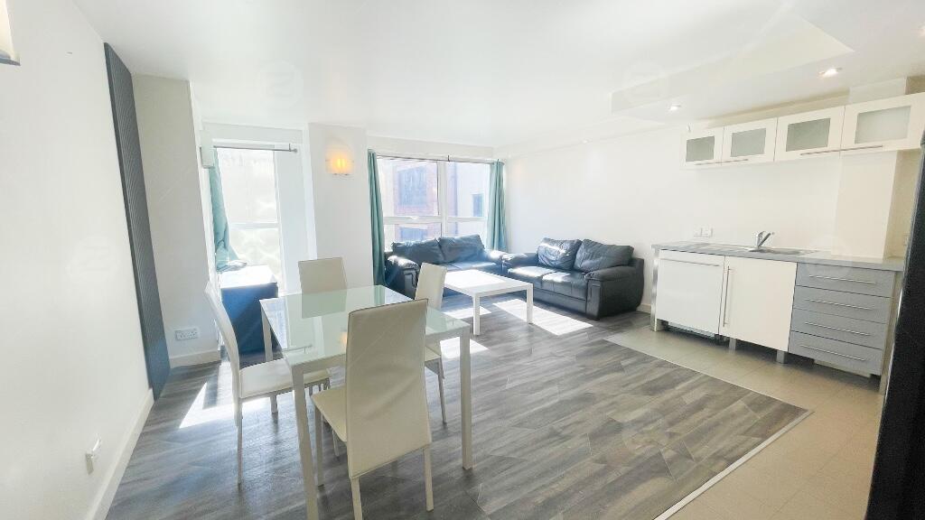 Main image of property: 3/F, Queens College Chambers, 38 Paradise Street, Birmingham, B1 2AF