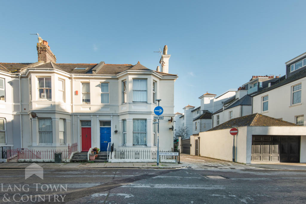 1 bedroom property for sale in northumberland terrace, west hoe, plymouth, pl1
