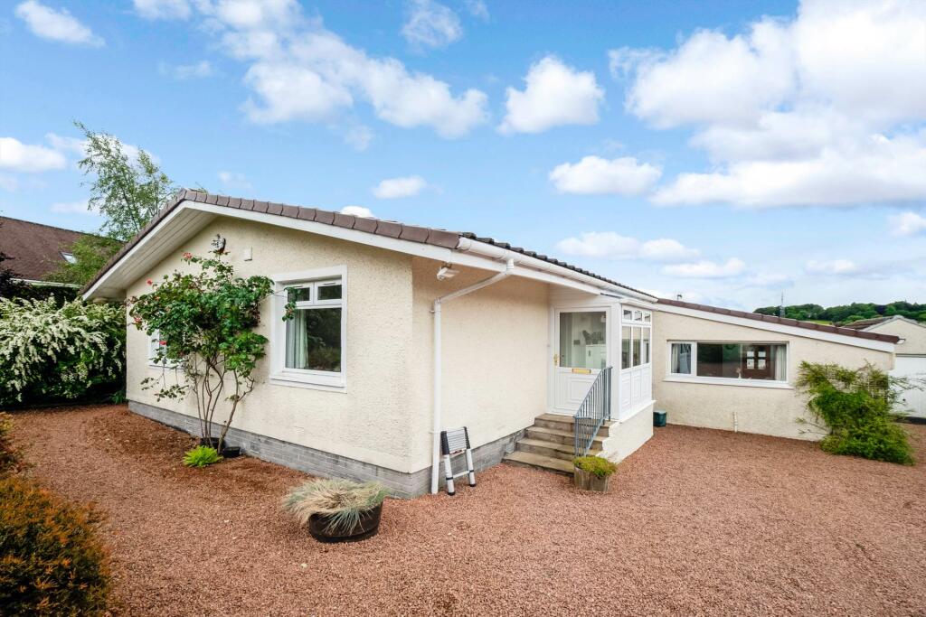 3 bedroom bungalow for sale in Westfield Drive, Kilmacolm, PA13