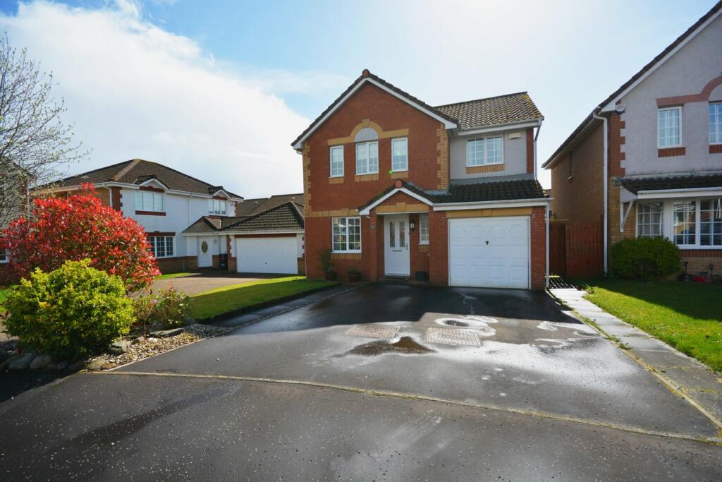 4 bedroom detached house for sale in Darvel Avenue, Kilmarnock, KA3