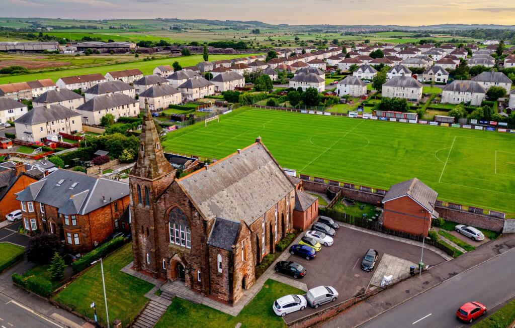 2 bedroom flat for sale in Mauchline Road, Hurlford, Kilmarnock, KA1