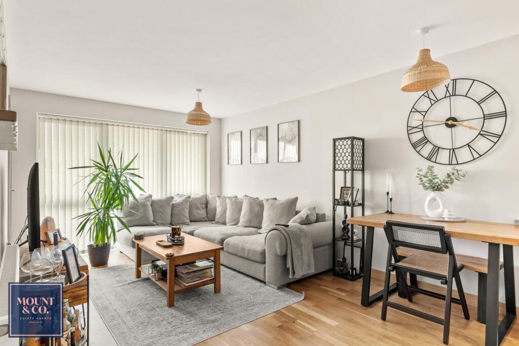 Main image of property: Smeaton Court, Hertford, Hertfordshire, SG13