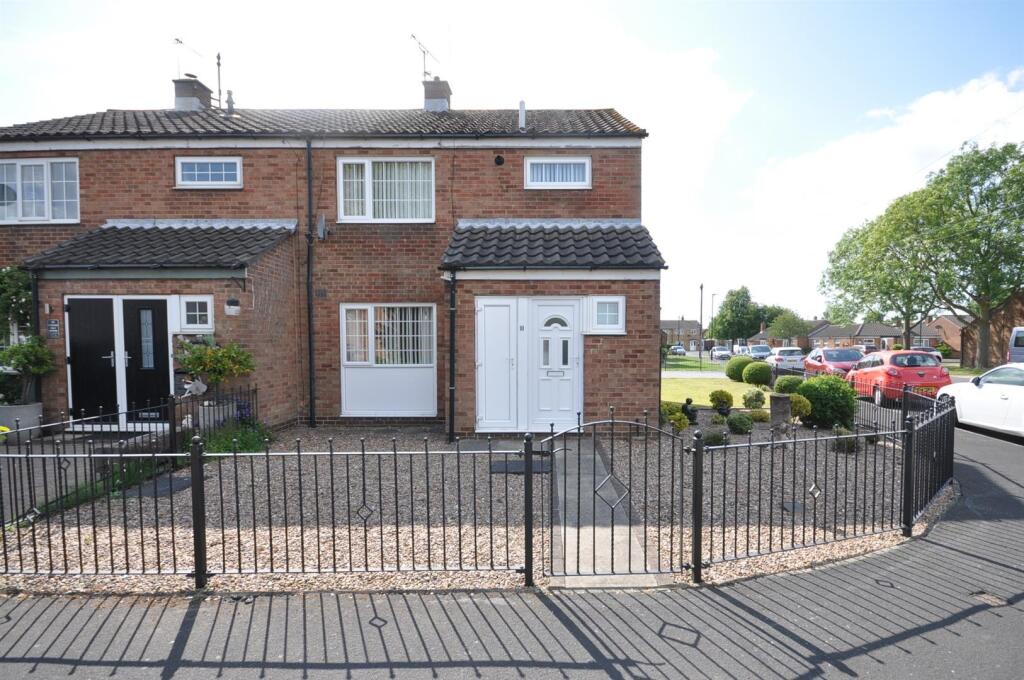 Main image of property: Lockwood Close, Thorne, Doncaster