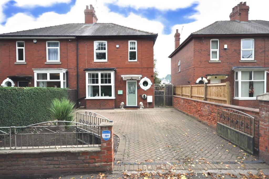 Main image of property: Ellison Street, Thorne, Doncaster