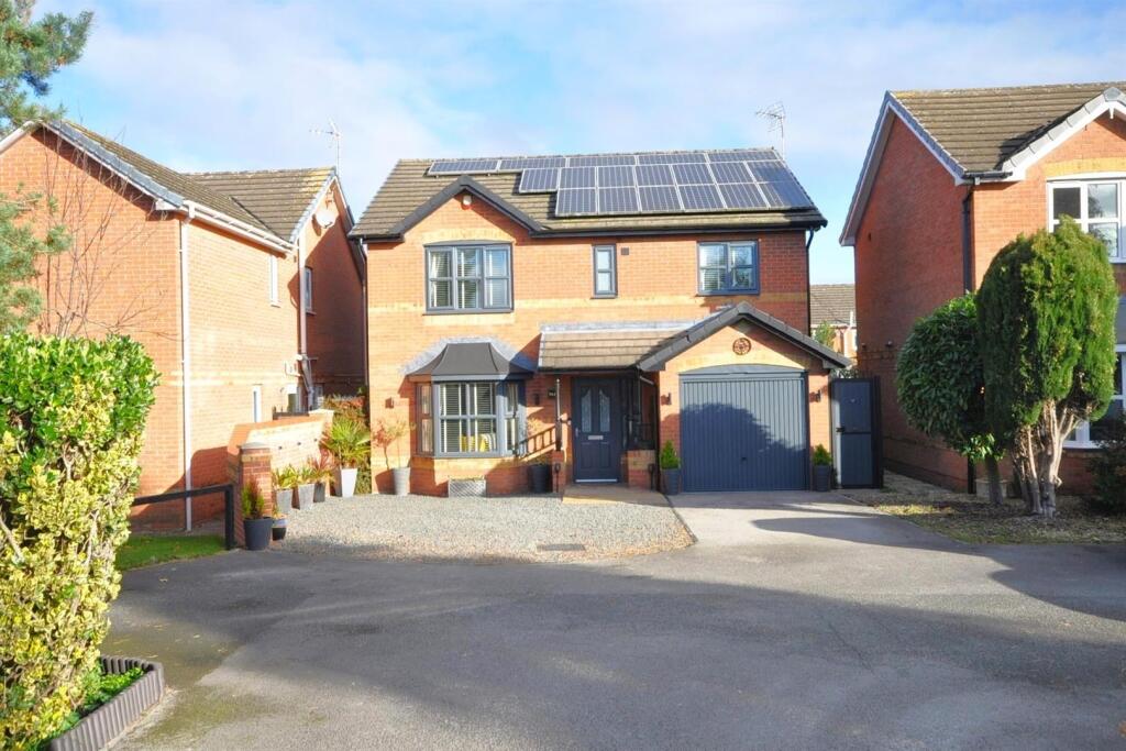 Main image of property: North Eastern Road, Thorne, Doncaster