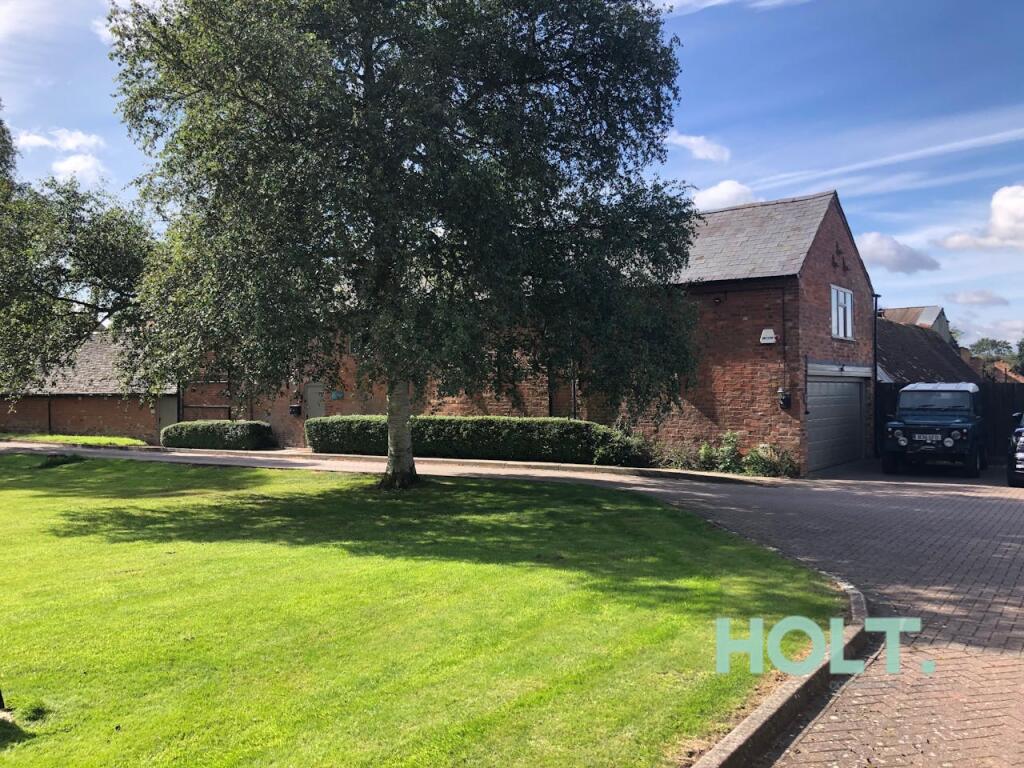 Additional property image - Priory Gates Barn, The Priory, Priory Road, Wolston, CV8 3FX