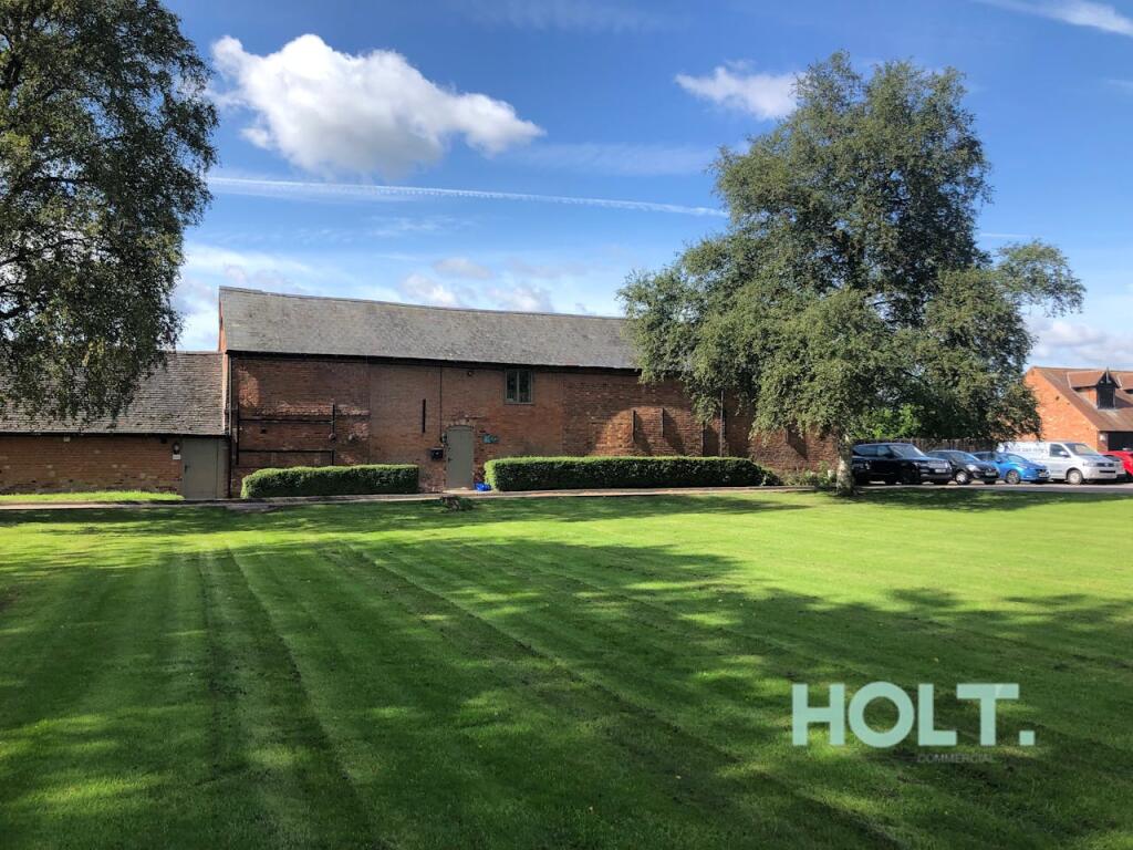 Additional property image - Priory Gates Barn, The Priory, Priory Road, Wolston, CV8 3FX
