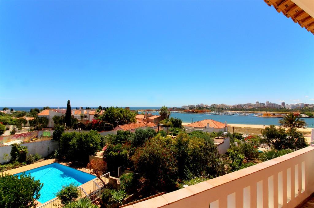 3 bedroom house for sale in Ferragudo, Algarve, Portugal