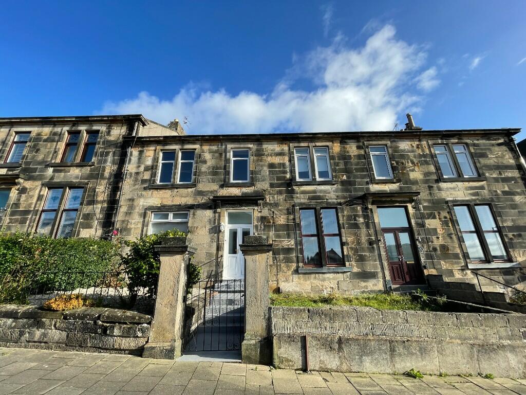 2 bedroom flat for sale in Weir Street, Coatbridge, Lanarkshire, ML5