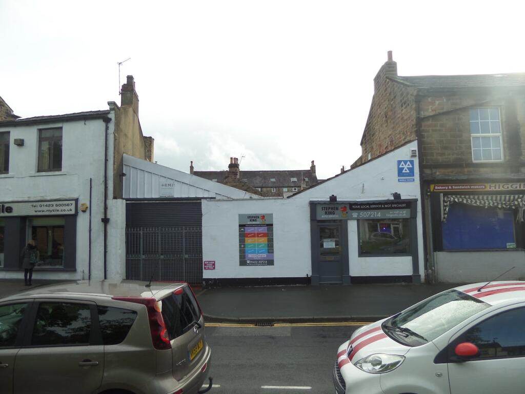 Main image of property: Carlton Garage, 20A Regent Parade, Harrogate, HG1 5AW