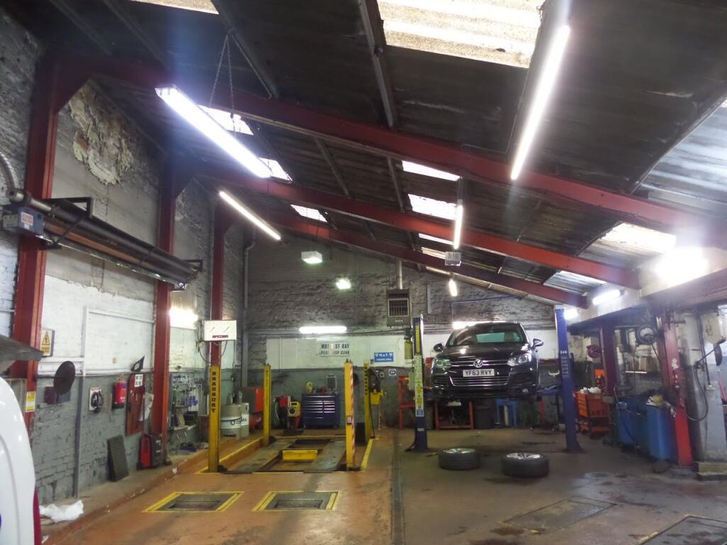 Light industrial facility for sale in Carlton Garage, 20A Regent Parade