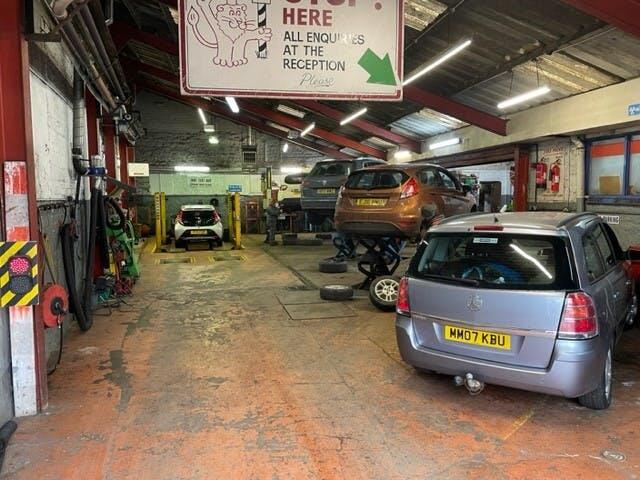 Carlton Garage Photo.jpg