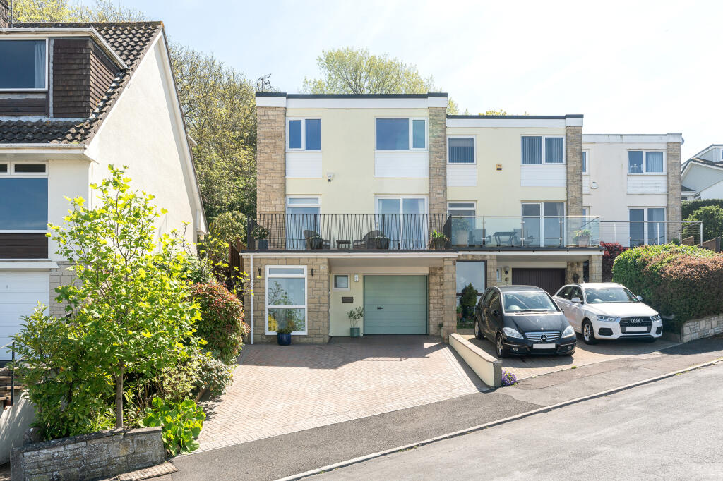 3 bedroom town house for sale in Hillside Road, Portishead, BS20