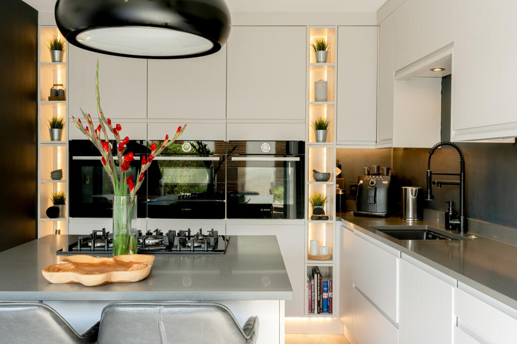 Additional property image - Newfoundland Way, Portishead