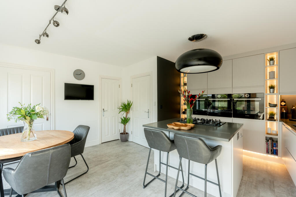 Additional property image - Newfoundland Way, Portishead