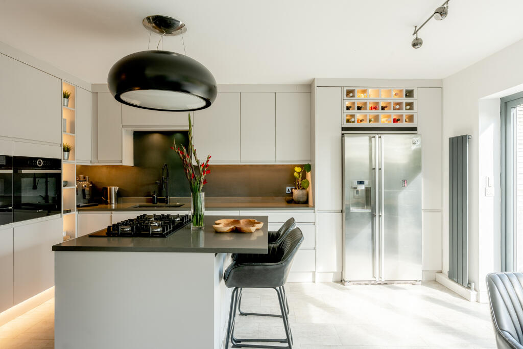 Additional property image - Newfoundland Way, Portishead