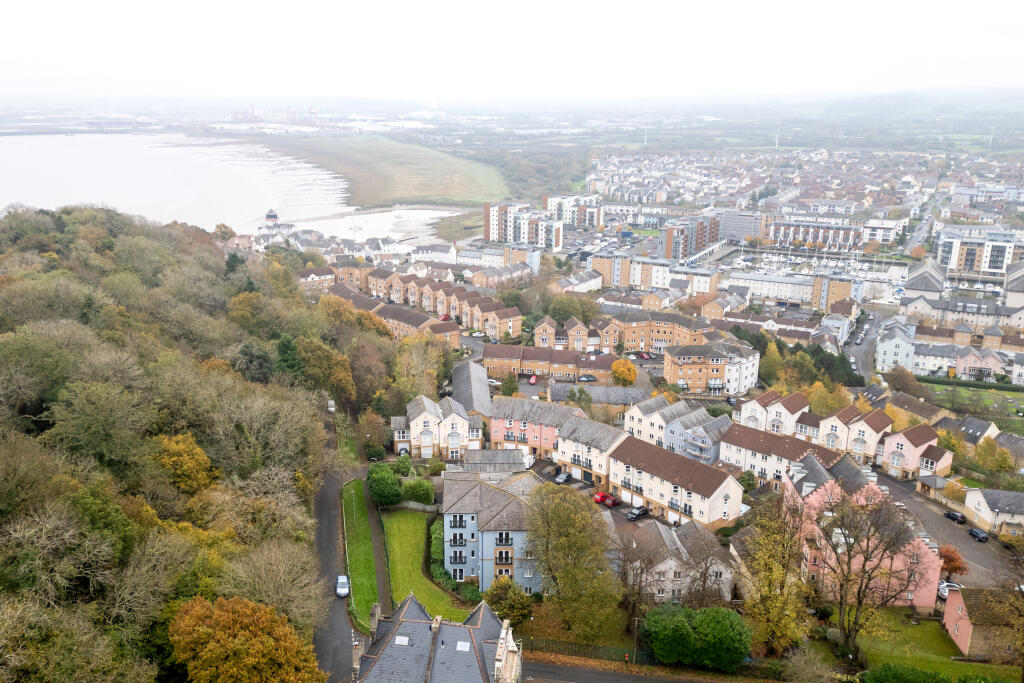 Additional property image - Pier Close, Portishead, Bristol