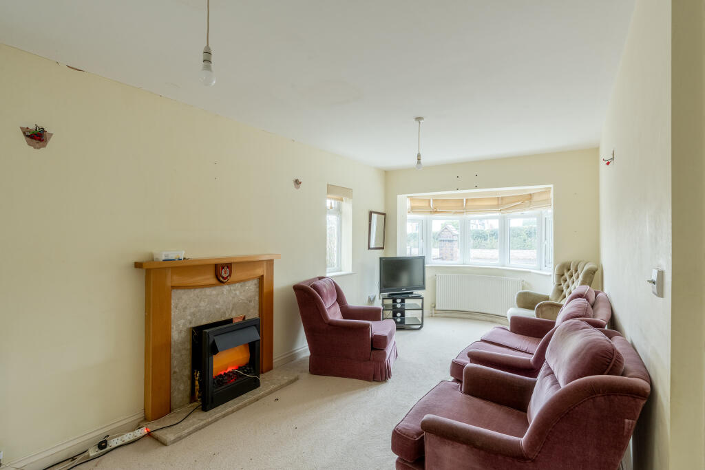 Additional property image - Beach Road West, Portishead