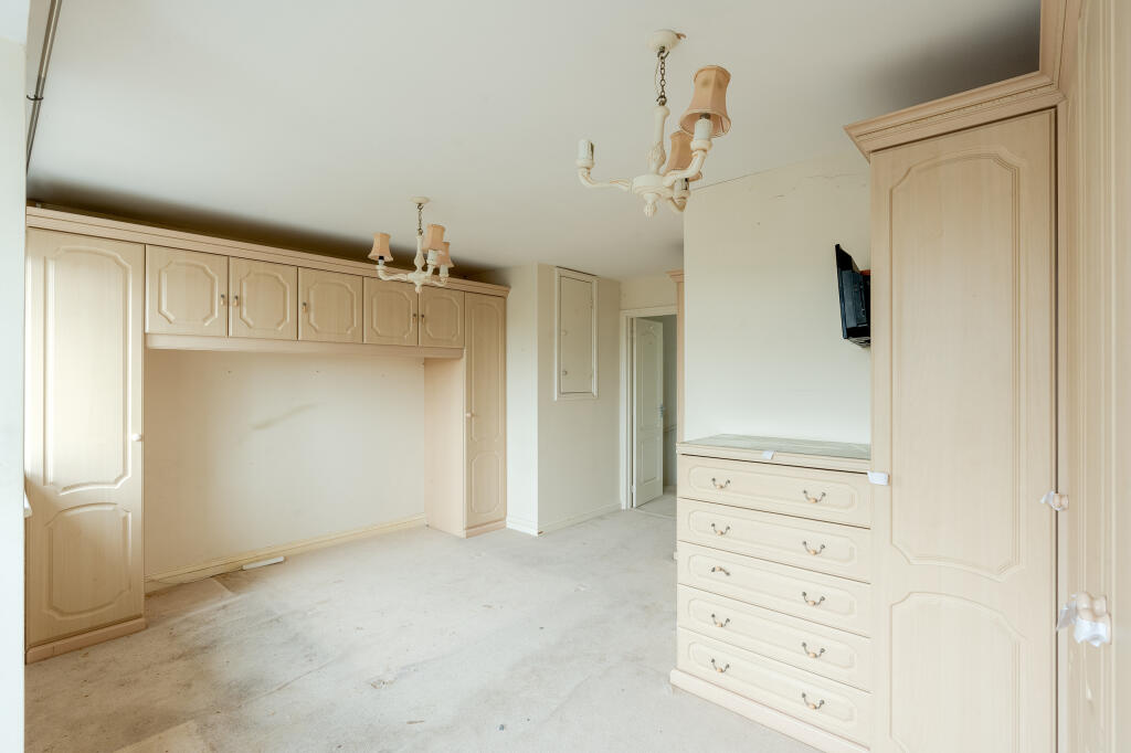Additional property image - Beach Road West, Portishead