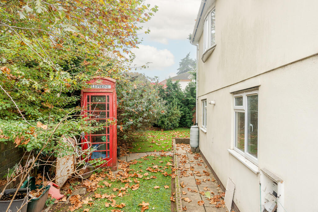 Additional property image - Beach Road West, Portishead